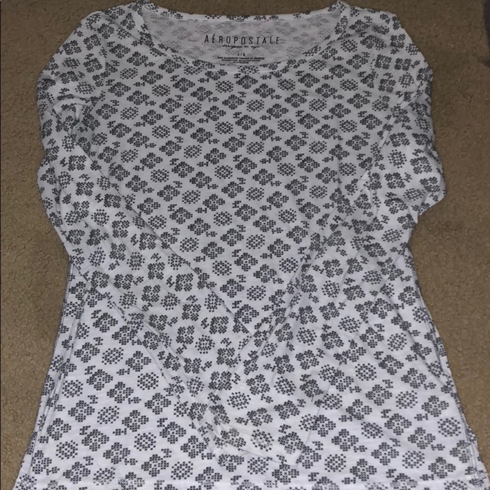 Aeropostale long sleeve tee